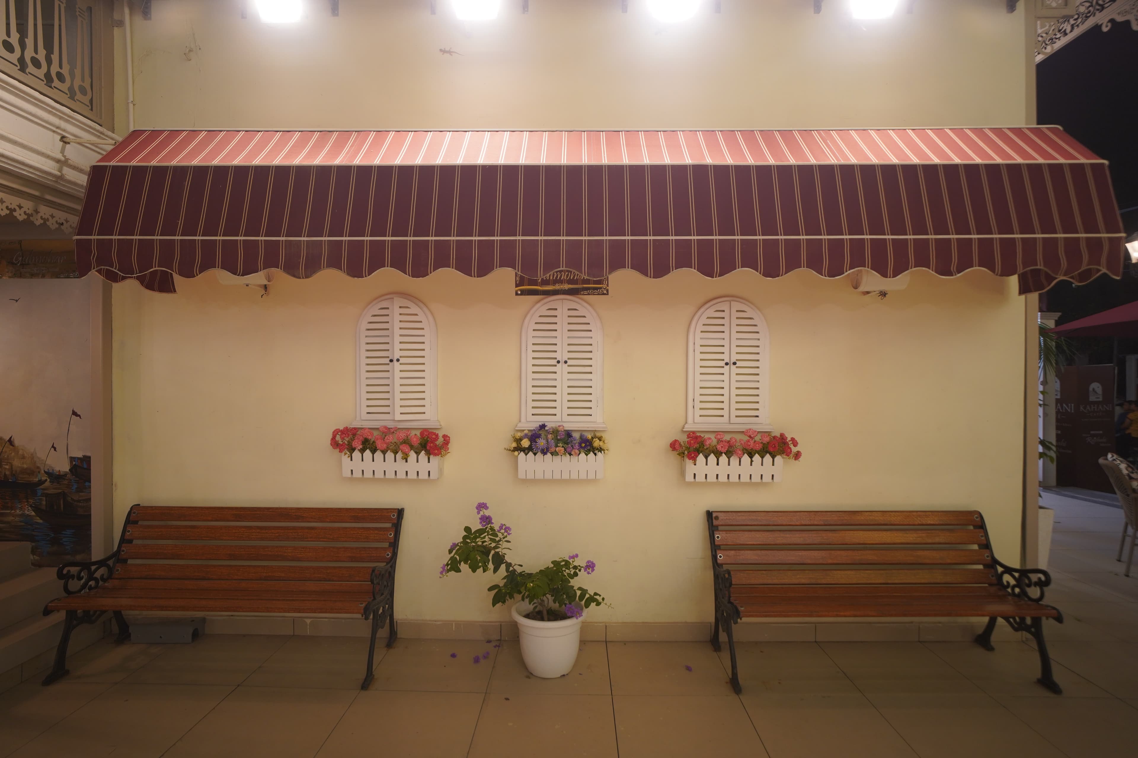 Gulmohar – The Courtyard detail showcase