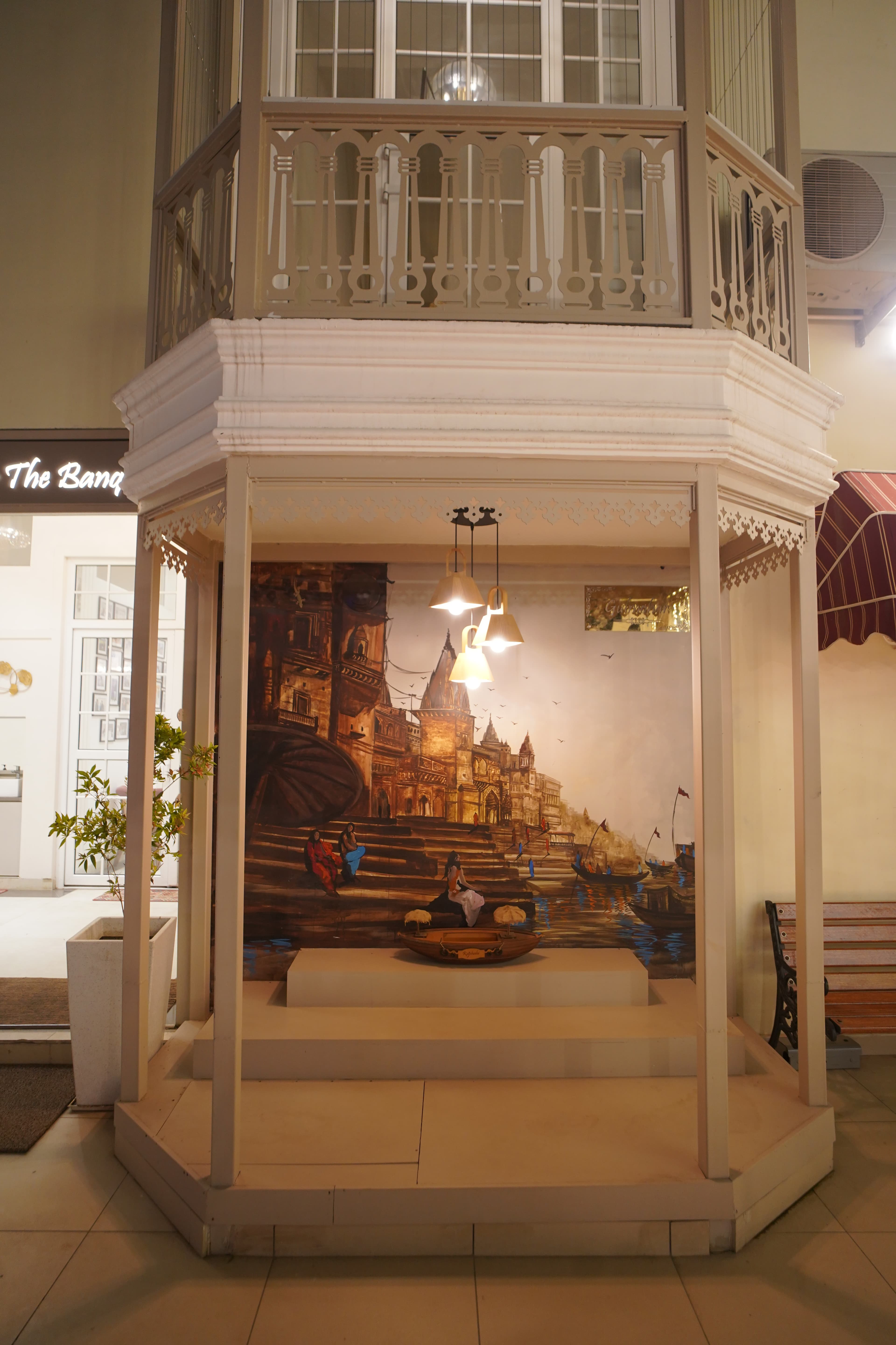 Hotel Rajshahi Mansion, (A Unit Of Divine Rajshahi Mansion) Heritage Facade & Courtyard in Varanasi