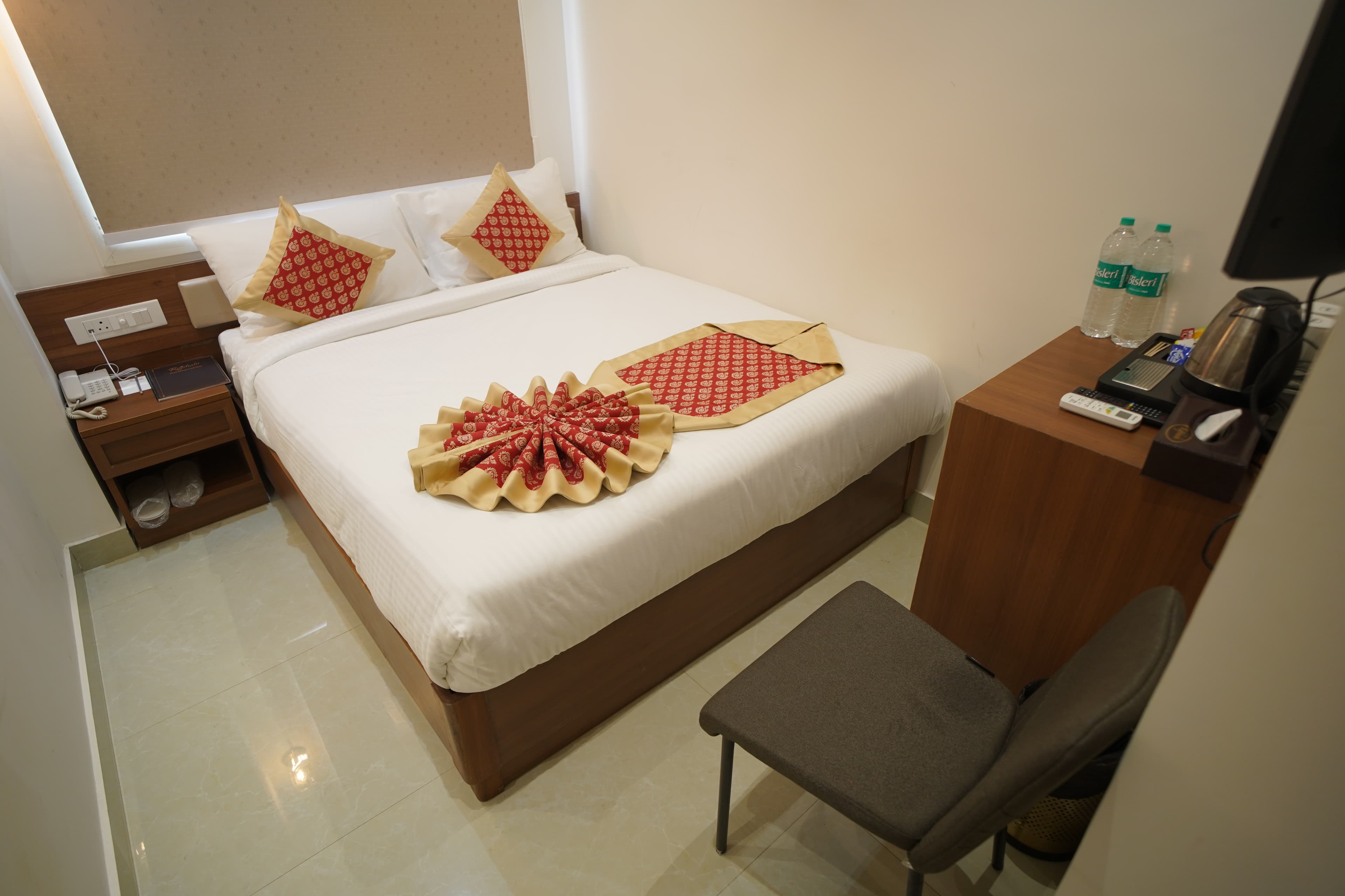 Deluxe Backpackers view 2
